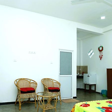 Sandy Palms Guesthouse Hikkaduwa Luaran gambar