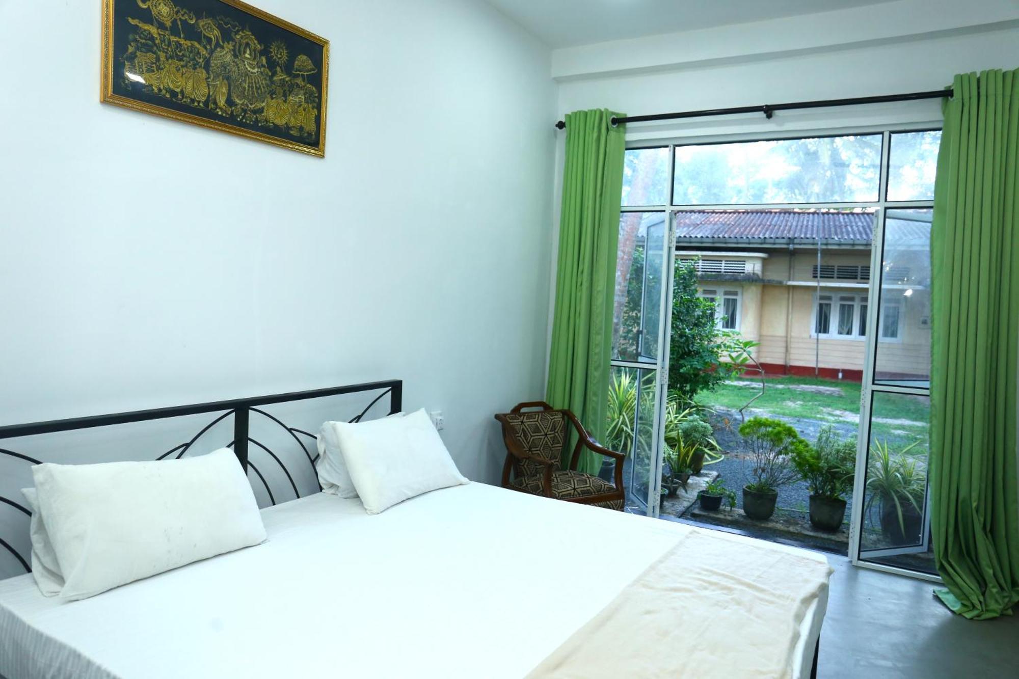 Sandy Palms Guesthouse Hikkaduwa Luaran gambar