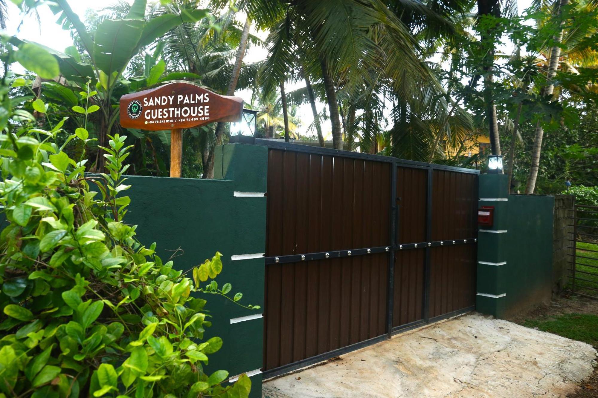 Sandy Palms Guesthouse Hikkaduwa Luaran gambar