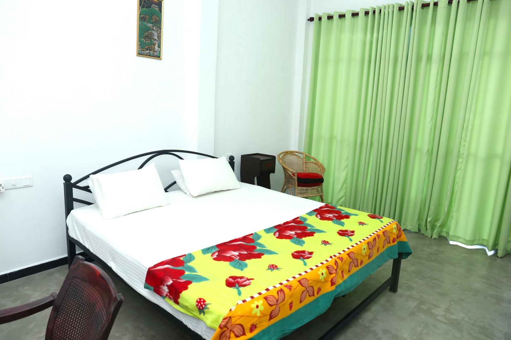 Sandy Palms Guesthouse Hikkaduwa Luaran gambar